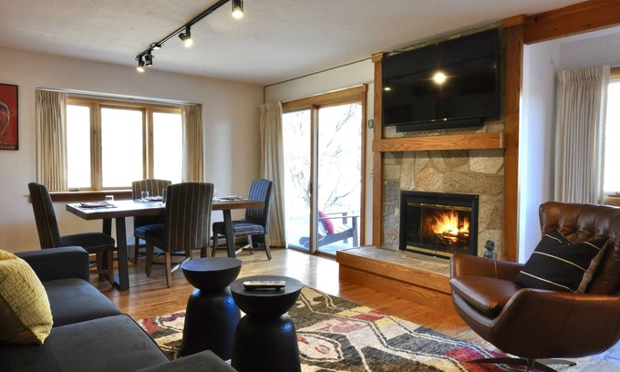 Moose Wilson Road Condo | Immaculate Updated Condo, 5 Minutes from Skiing!