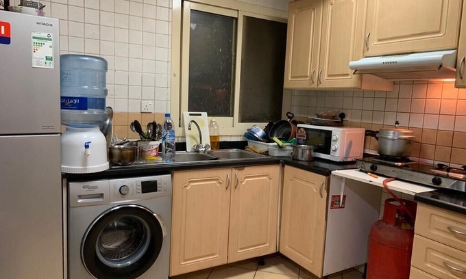 Bur Dubai House | Immidiate Bedspace For Men Very Close To Oud Mehta Metro