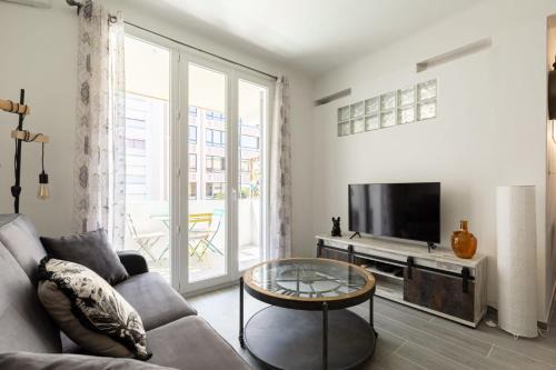 Carnot Apartment | IMMOGROOM - Renovated - Terrace - Air conditioning - Quiet - Carnot