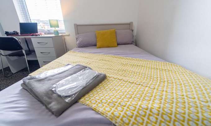 Selly Oak Apartment | Impeccable 1-Bed Studio in Birmingham