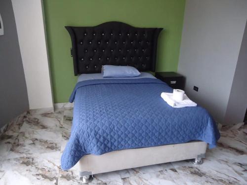 Caraz House | Imperio Caracino
