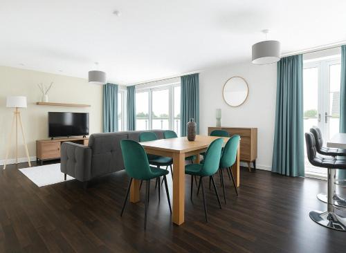 East Putney Apartment | Impressive 2 Bed Penthouse in Wandsworth