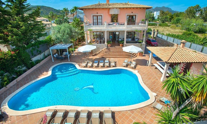 Puerto de Pollensa Villa | Impressive Spacious Villa, A/C, Private Pool, Ideal Location - Port de Pollenca 8mins walk to Beach