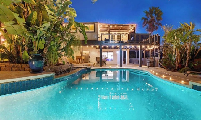 Winter Gardens House | Impressive Hillside Estate Heated Pool+Sunset View