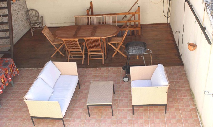 Fanjeaux House | In 1 historic cathar village house 120 m2 + terrace for 2-11 pers.