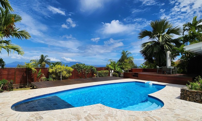 Punaauia Villa | In a quiet, popular subdivision, villa with pool, view of Moorea, 5 bedrooms
