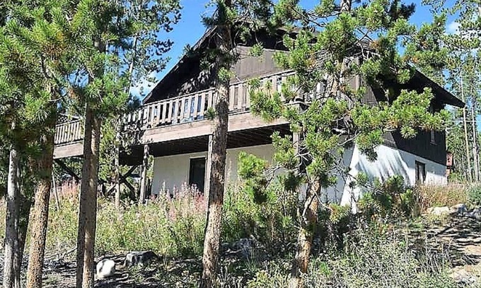 Breckenridge House | In Breck! Private Hot Tub! Near Lifts, Town, Restaurants! Views! Fireplace!