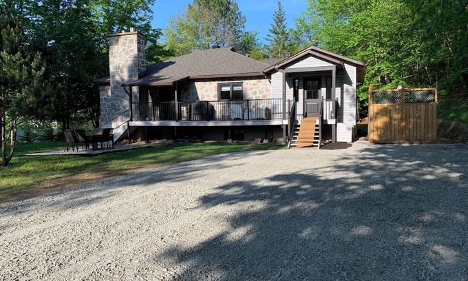 Mont-Tremblant House | In the center of Tremblant's Old Village, opposite the covered park.