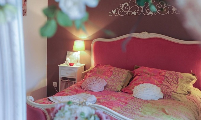 Beaugency Apartment | In the city center of the medieval town of Beaugency