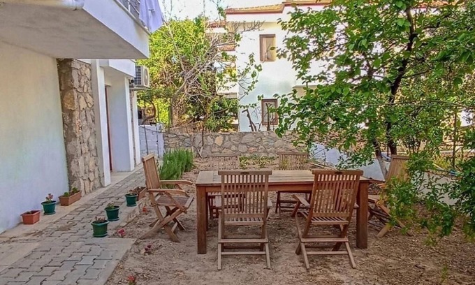 Datca City Center House | In the city center with beautiful garden