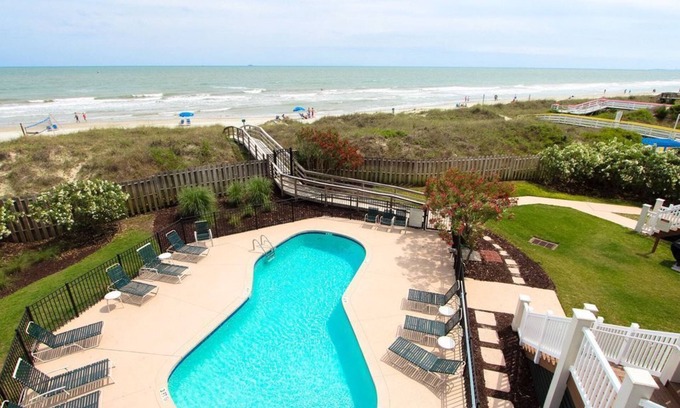 Charleston County Condo | In the Heart of IOP; Luxury Oceanfront 3BR Condo - Dunescape - Island Jammin
