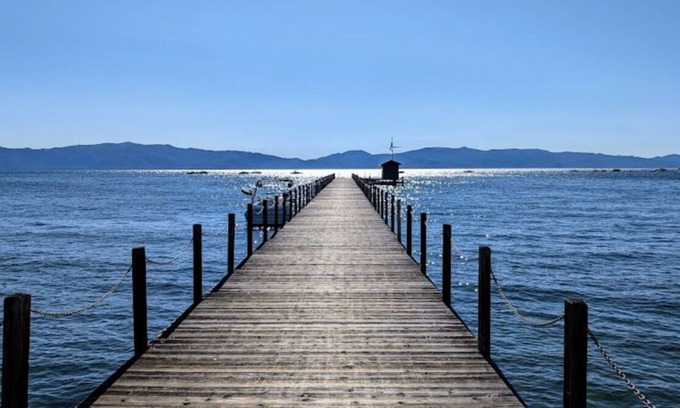 Tahoe City Condo | In The Heart Of Tahoe City! Private Beach And Pool! Walk Anywhere!
