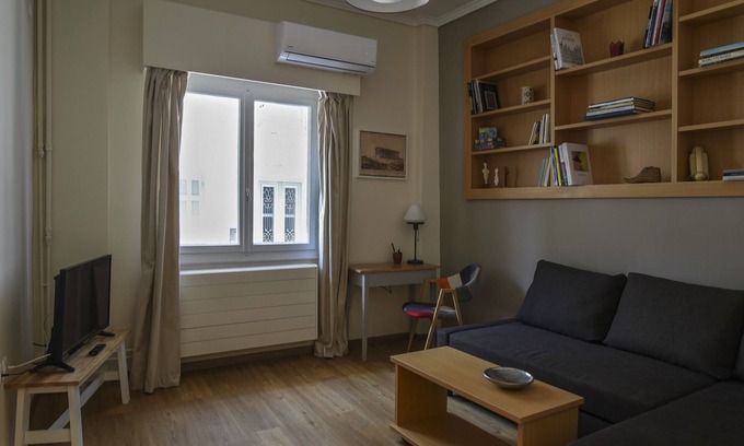 Thissio Apartment | In the loveliest neighbourhood of Athens!