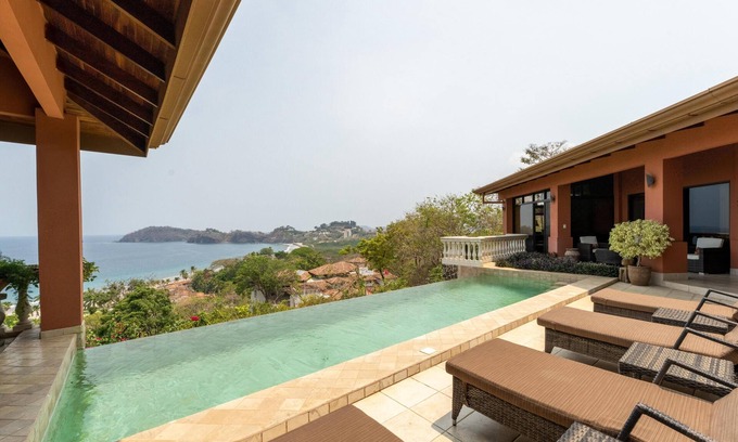 Playa Flamingo House | Incredible house with private pool from where you can see incredible sunsets