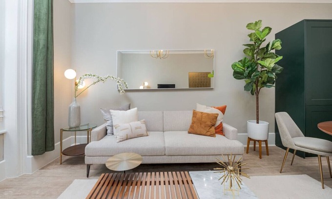 Pembridge Condo | Incredible Hyde Park Apartment (PS5)