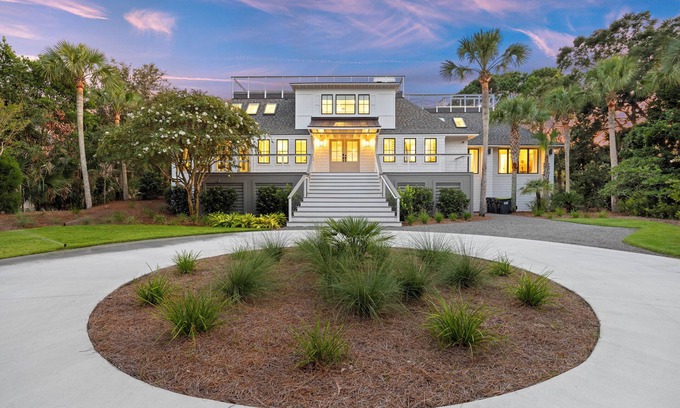 Seabrook Island House | Incredible Seabrook Home! GORGEOUS 5 bedrooms and panoramic rooftop balcony!