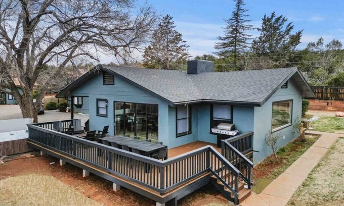 Uptown Sedona House | Incredible Uptown Home with RedRock Views and Spa