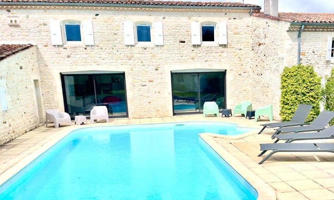 Mornac-sur-Seudre House | Independent House, Garden, Swimming pool, classified 5*n
