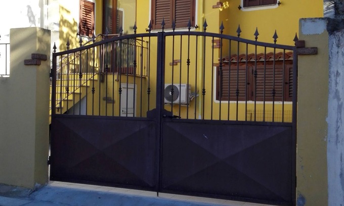Loculi House | INDEPENDENT HOUSE OROSEI-LOCULI