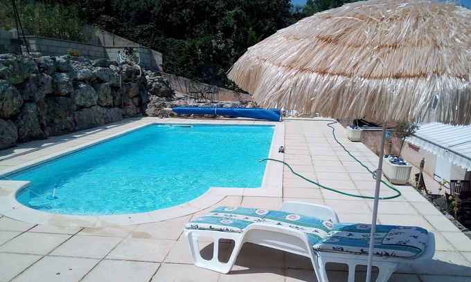 Le Luc Apartment | Independent studio ..