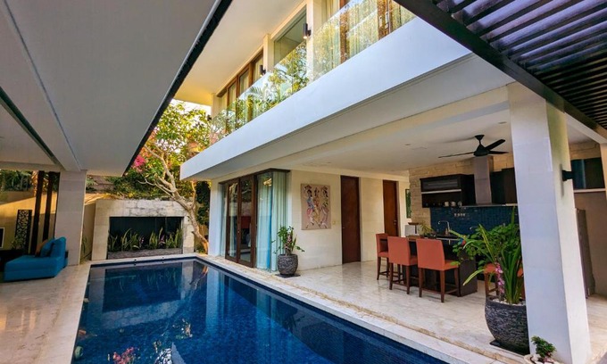 Central Seminyak Villa | Indi Villas - The Bhadra Villa