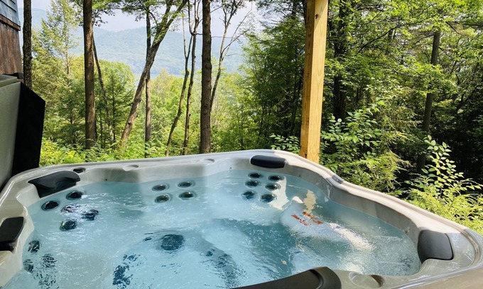Bolton Landing House | Indian Brook Lodge w/Dockspace & Hot Tub