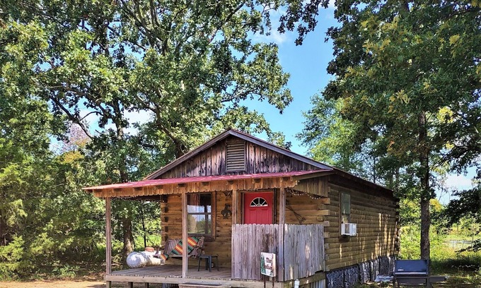 Antlers Cabin | Indian Cabin @ Rock'n O Ranch Cabins