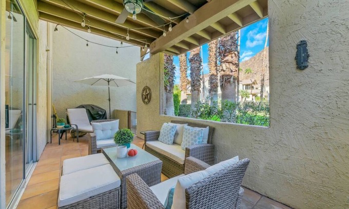 Indian Wells Apartment | Indian Wells Private Patio -Pool- Mountain Views #39