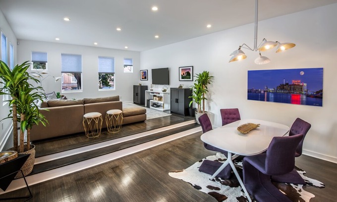 Canton House | INDOOR HOT TUB IN MASSIVE MODERN LUXURY HOME OFF CANTON SQUARE &GATED PARKING!!