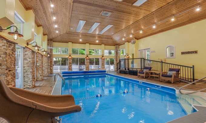 Norton Shores House | Indoor Pool/Spa with Lake Michigan Beach Access! Near Grand Haven and Sleeps 24