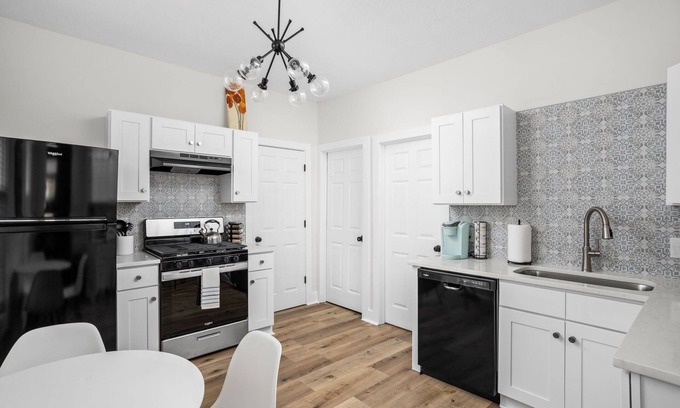 Downtown Indianapolis House | Indy Stay | Clean, Chic + Central