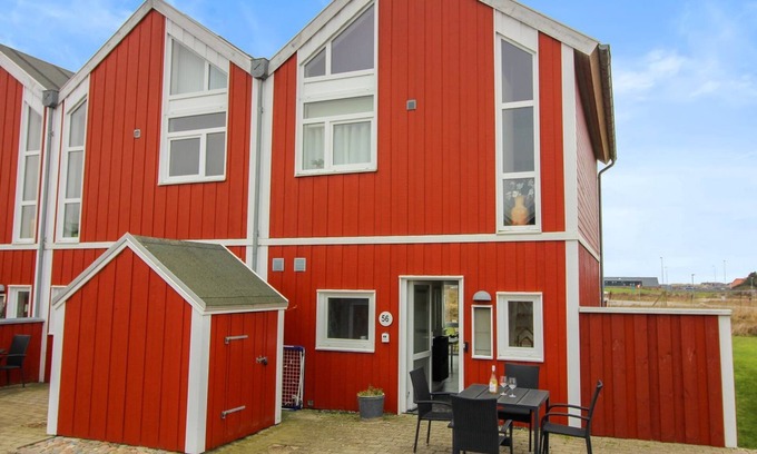Lokken House | "Ine" - 800m from the sea by Interhome