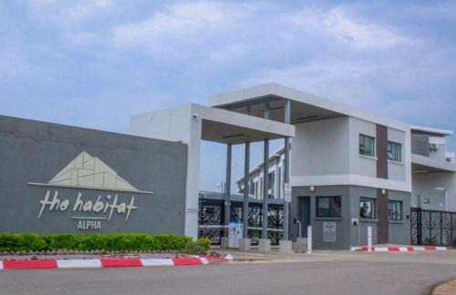 Gaborone Apartment | Infinity Apartments (Habitat Alpha - Sarona City)
