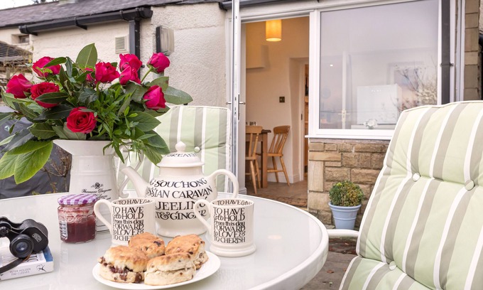 Ingleton Cottage | Ingleton - 2 Bed Cottage - Sleeps 4 - Pet Friendly