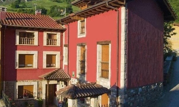Cabrales Cottage | Inguanzo village house
