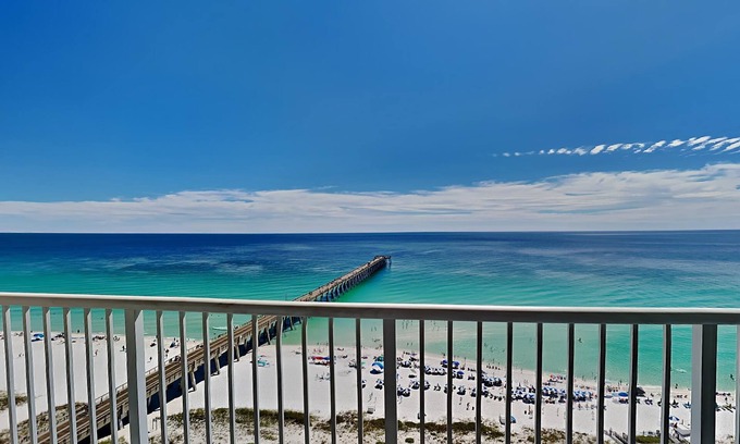 Navarre Beach Condo | Inn at Summerwinds #1403 | Amazing Gulf Views + Community Pool