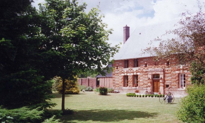 La Chapelle-du-Bourgay House | Inn La Chapelle-du-Bourgay, 2 bedrooms, 5 people
