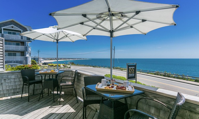 Falmouth Heights Bed & Breakfast | Inn on the Sound