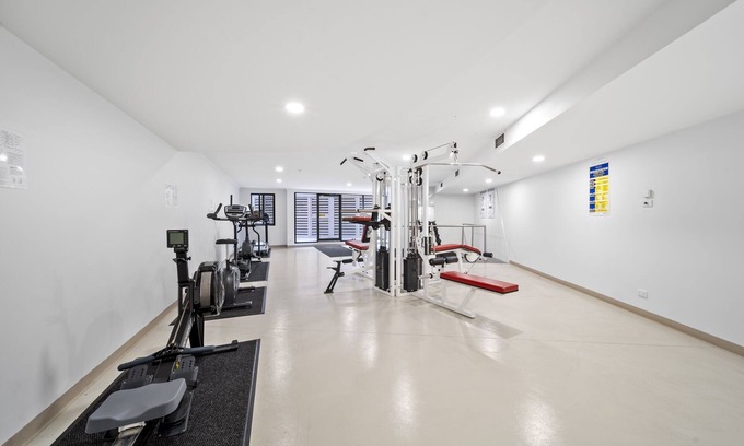 Braddon Apartment | Inner-City 2-Bed with Parking, Pool, Gym & BBQ