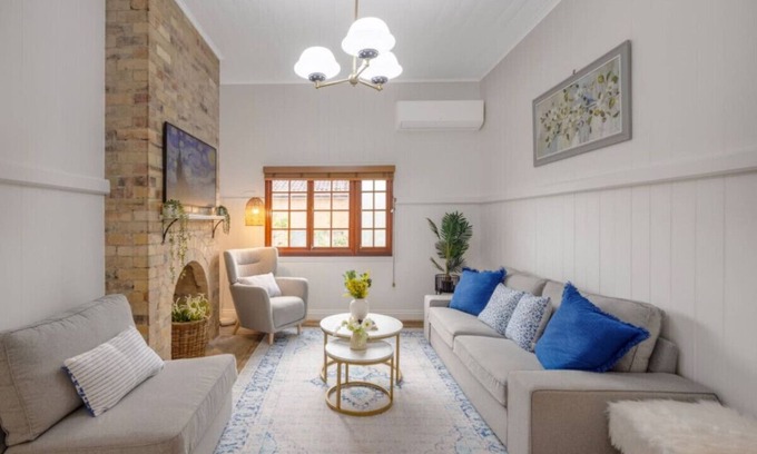 Highgate Hill House | Inner-City 6BR Family-friendly House@Highgate Hill