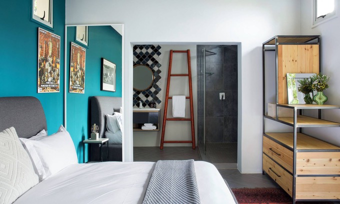 Greater Johannesburg Metropolitan Area Bed & Breakfast | Inner City Retreat based in the bustling neighborhood of Melville Johannesburg