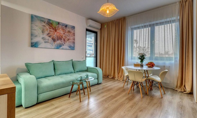 Sector 3 Apartment | Inspiration Station · Modern & cozy Apt · IOR Park