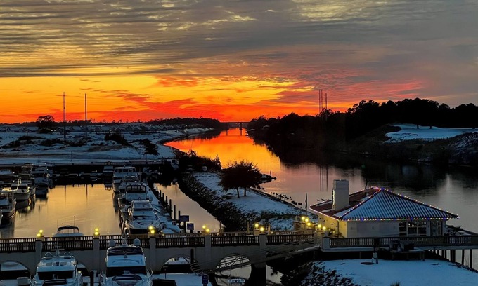 Myrtle Beach Resort | INTERCOASTAL Condo: Boats, Golf, Pool, Beach, & PRIVATE OCEAN