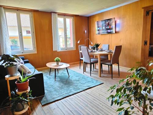 Matten bei Interlaken Apartment | Interlaken house with Harder Kulm view