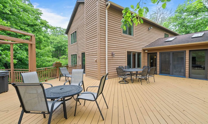 Lake Geneva House | Into The Woods| Lake Geneva vacation rental that gives you room to relax, and reconnect with nature