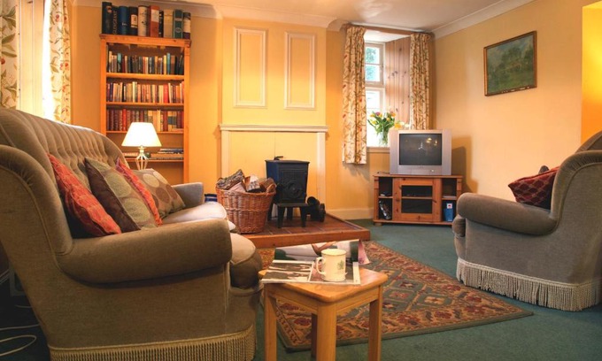 Taynuilt House | Inverawe Cottages