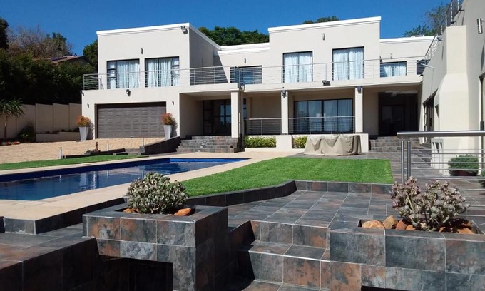 Northcliff Villa | Invesure House