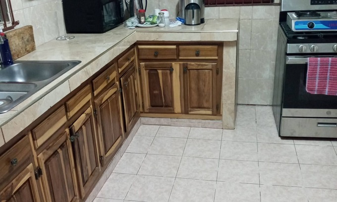 Moore Town House | Inviting 2-bed House in Fair Prospect