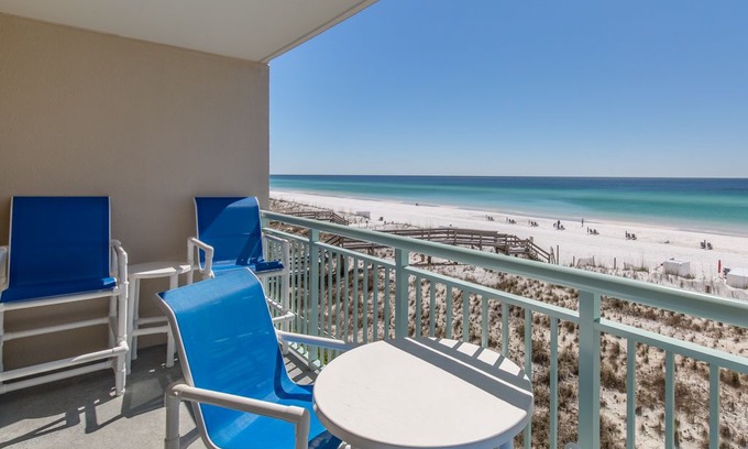 Fort Walton Beach Apartment | Inviting, gulf front condo, Beach setup included, Minutes to entertainment