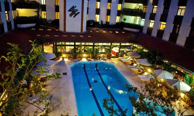 Nairobi Hotel | Inviting Room with Full Access to Spa & Wellness Center for Ultimate Relaxation